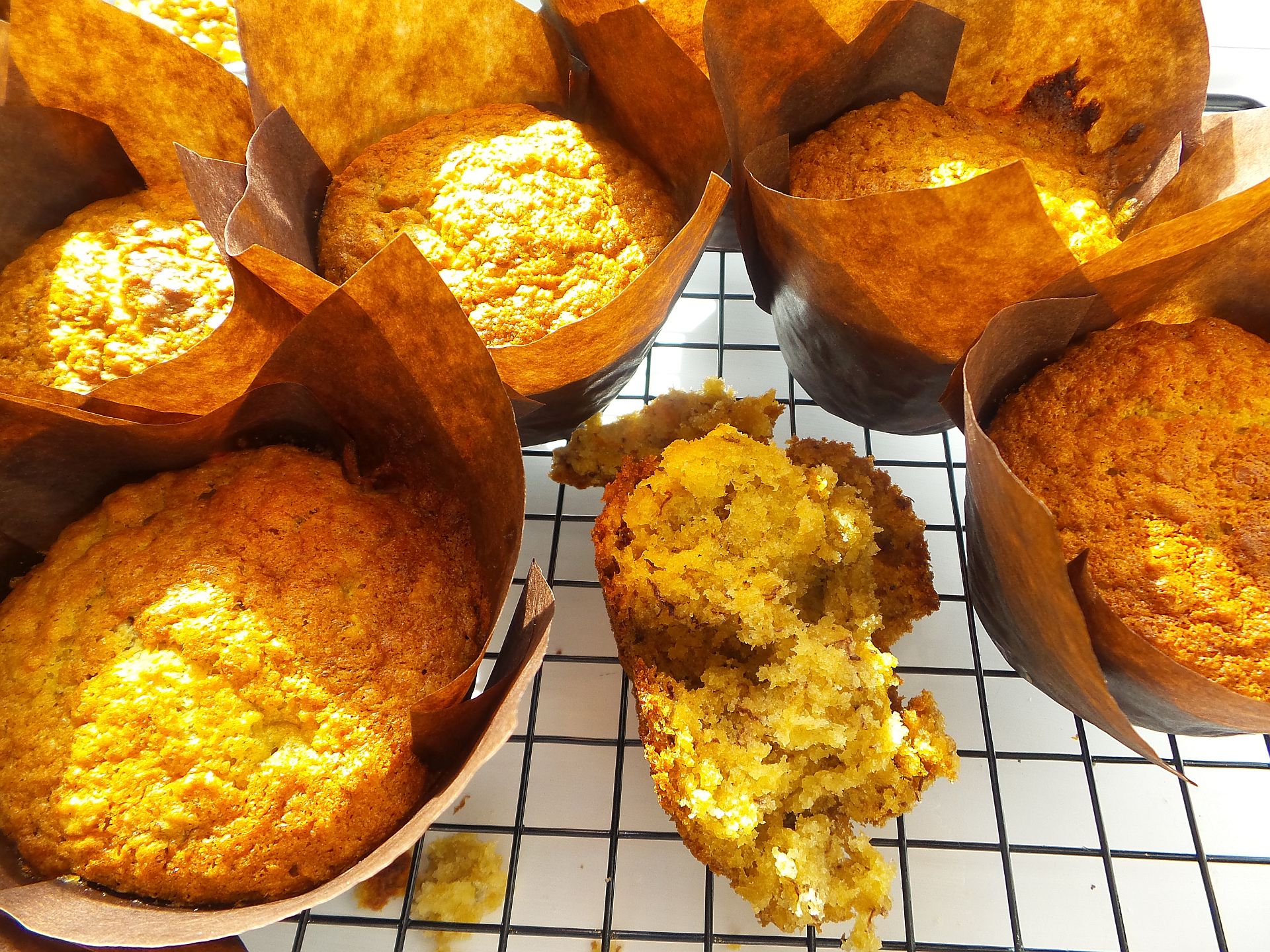 Banana Oatmeal Muffins